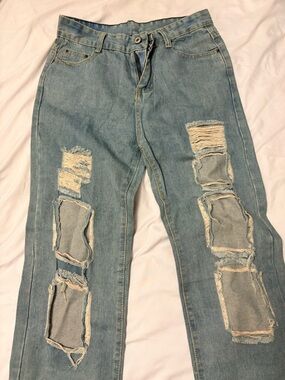 Light Blue Distressed Women’s Jeans